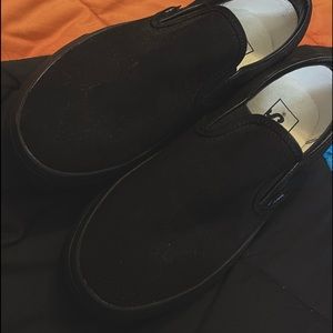 Black Vans size 7